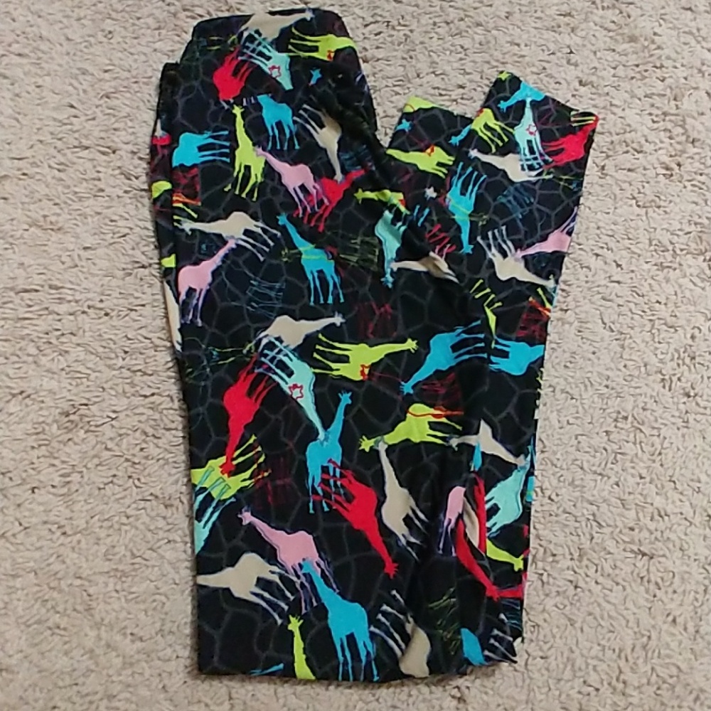 Lularoe Giraffe leggings